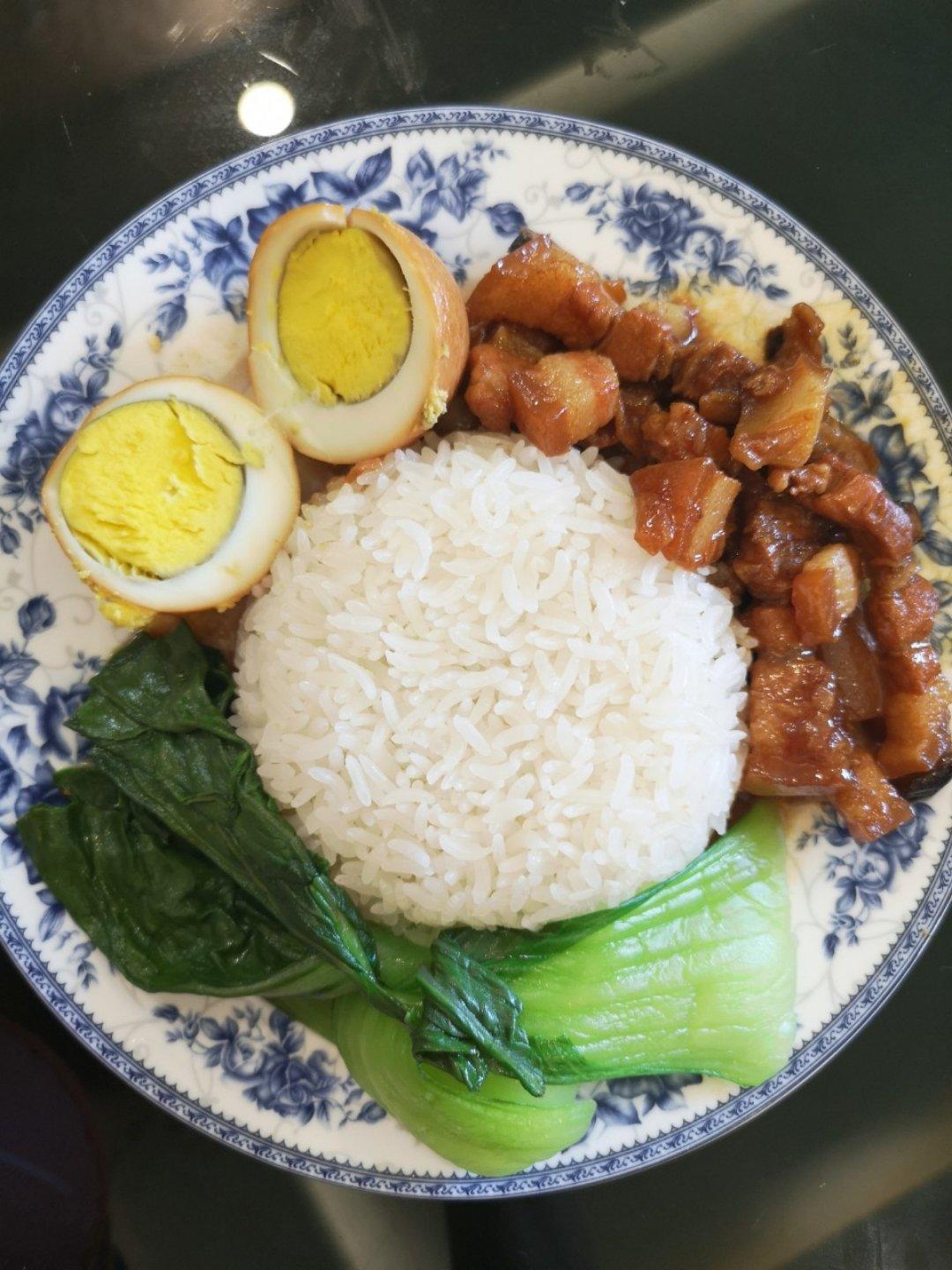 台式卤肉饭