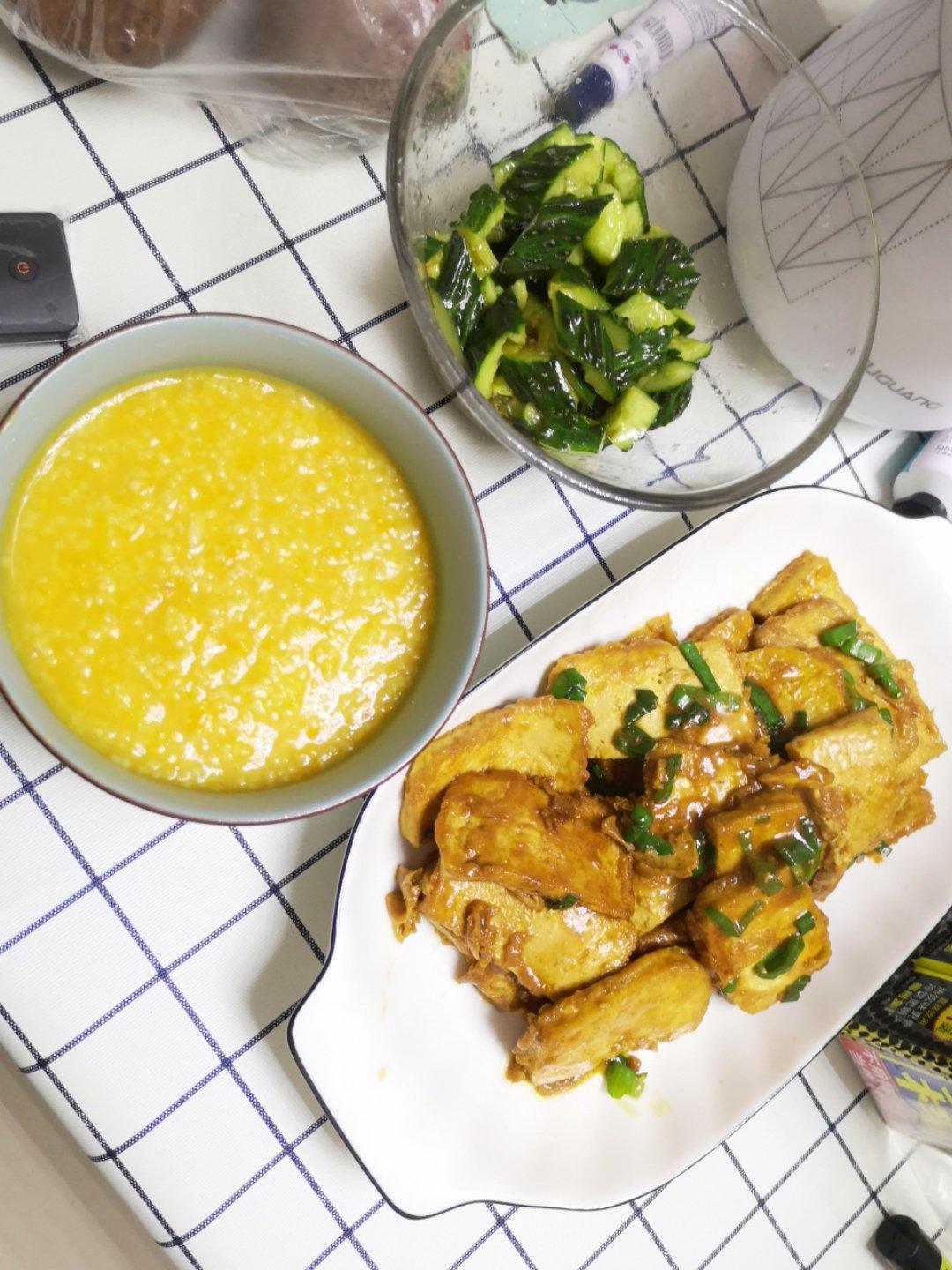 美味蚝油嫩豆腐