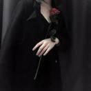 一位十指不沾阳春水的人