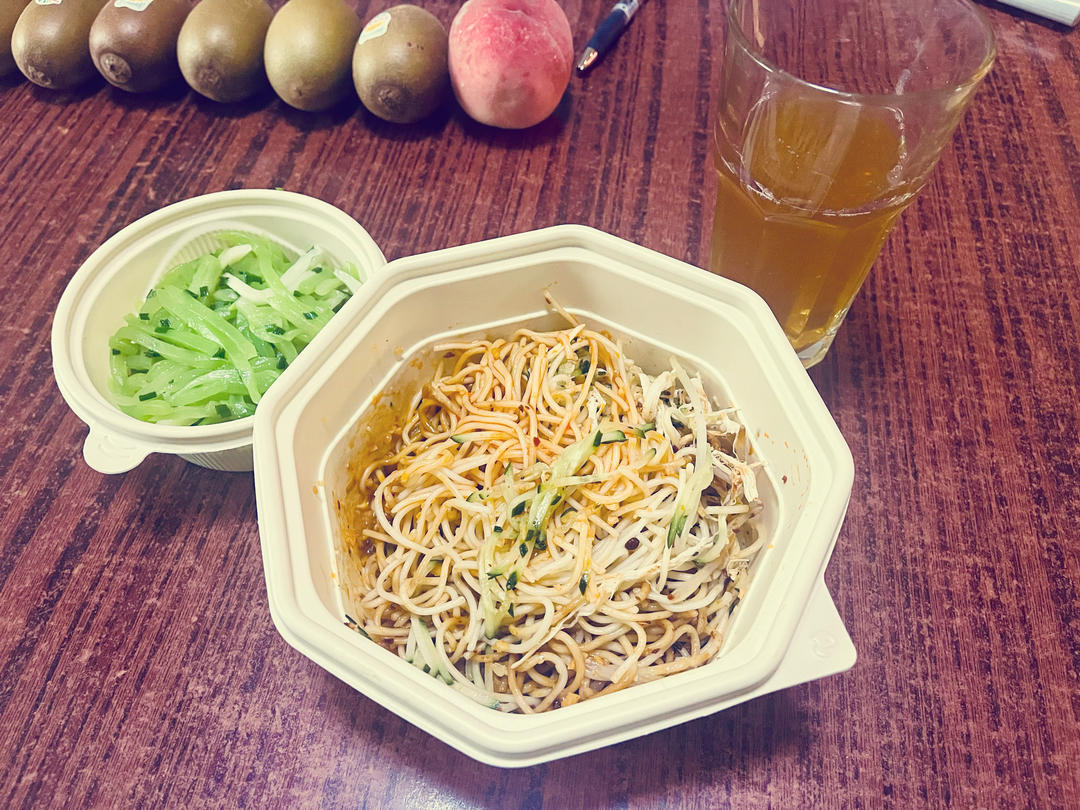 🥒鸡丝凉面