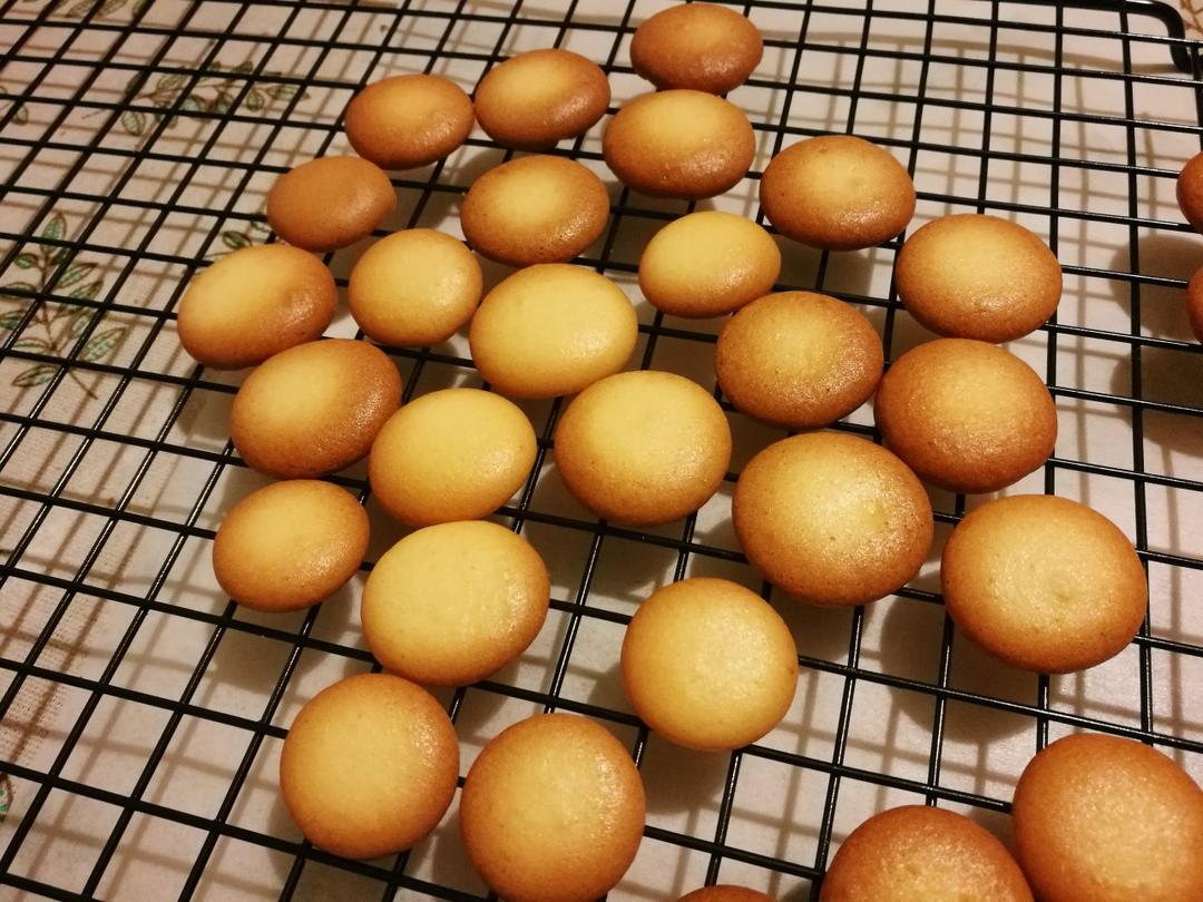 鸡蛋小饼干