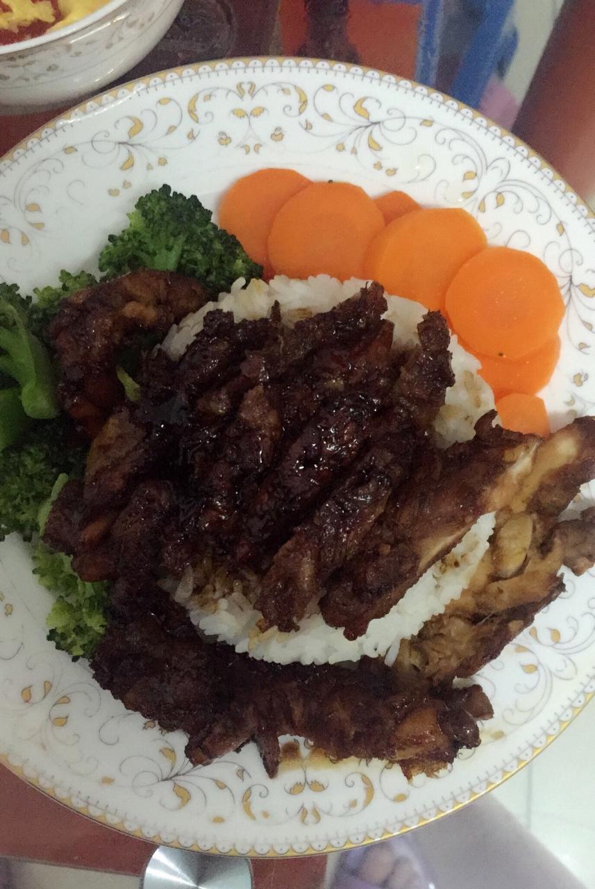 日式照烧鸡排饭