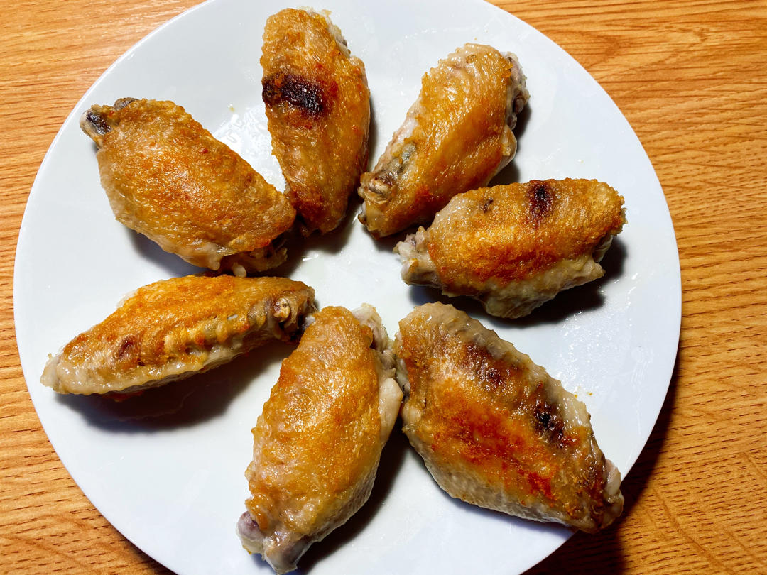 少油又香脆的盐煎鸡翅