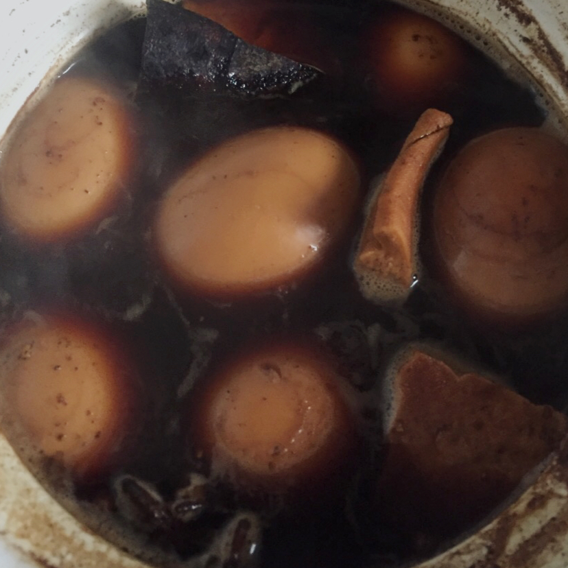 卤蛋