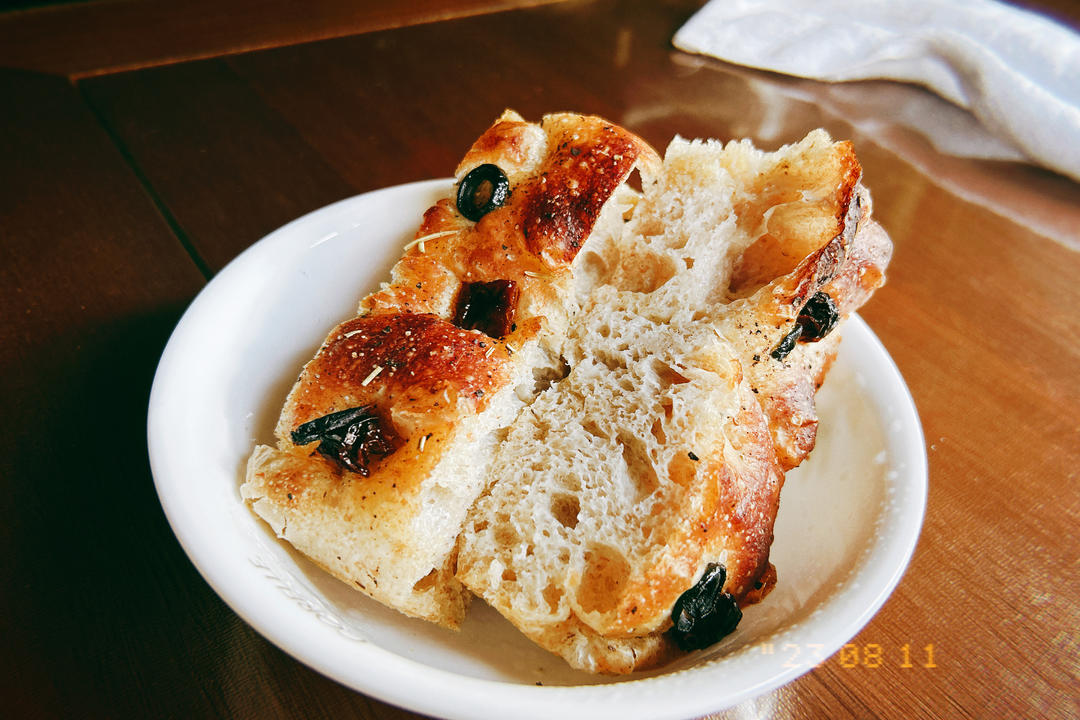 超高颜值天然酵母意大利佛卡夏面包focaccia（附土豆泥版）