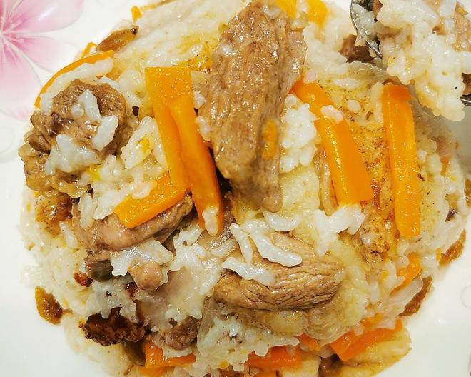 新疆吃了念念不忘回家就想做的羊肉抓饭懒人电饭煲版的做法
