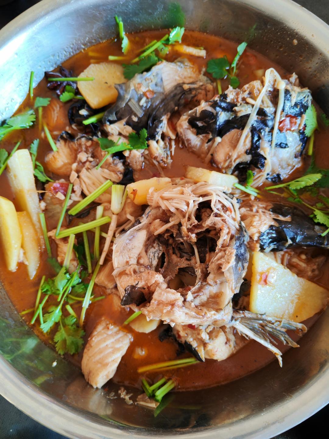 大蒜啤酒烧鲶鱼