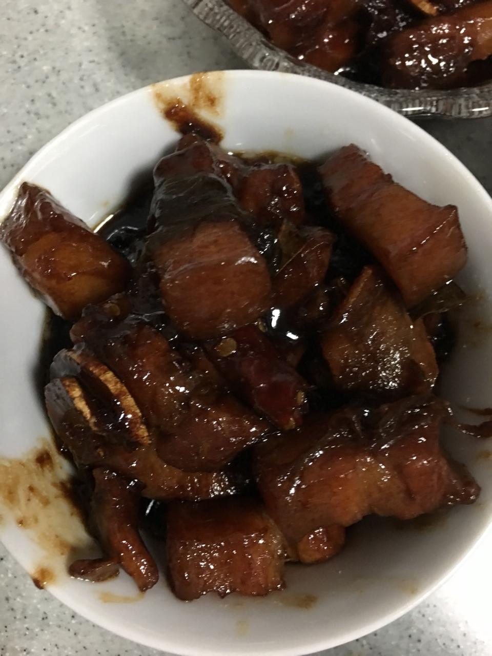 不焯水不放油的家常红烧肉