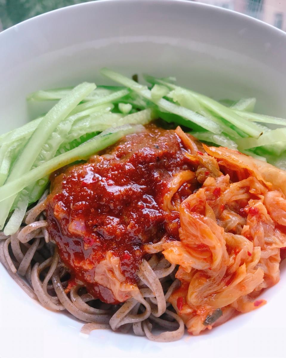 韩式辣拌面（韩国“白主妇”黄金比拌酱）