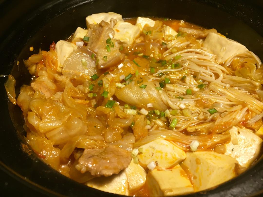 猪肉泡菜豆腐锅