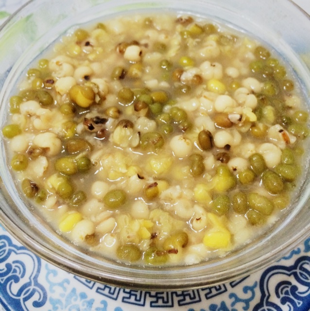 llsy做的【薏米绿豆汤】祛湿清热