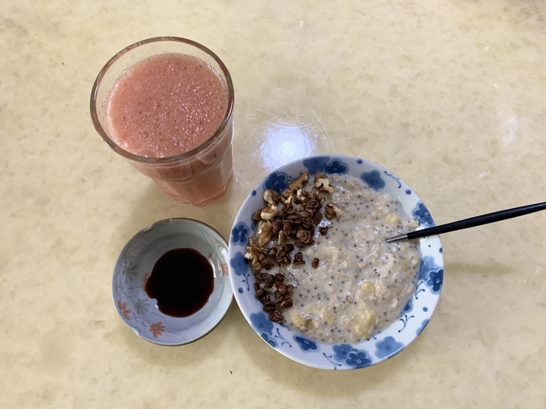 牛奶燕麦粥