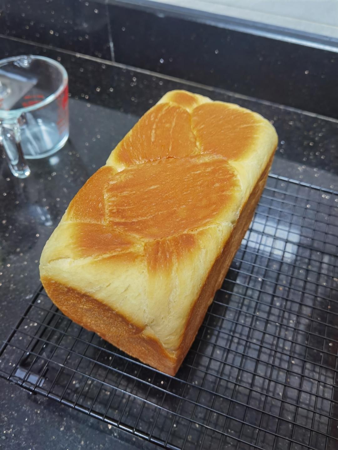 吃起来有点噎人的手撕吐司，这层次咋样？