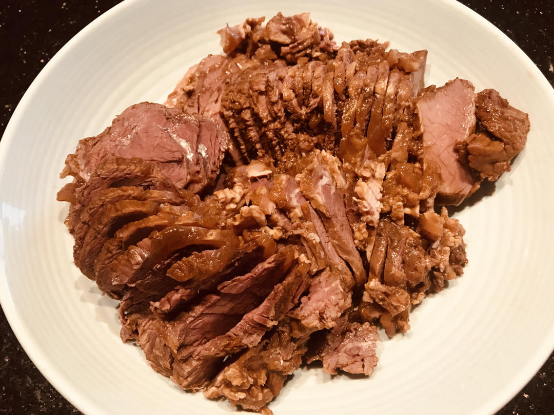 隔壁小孩馋哭了的卤牛肉