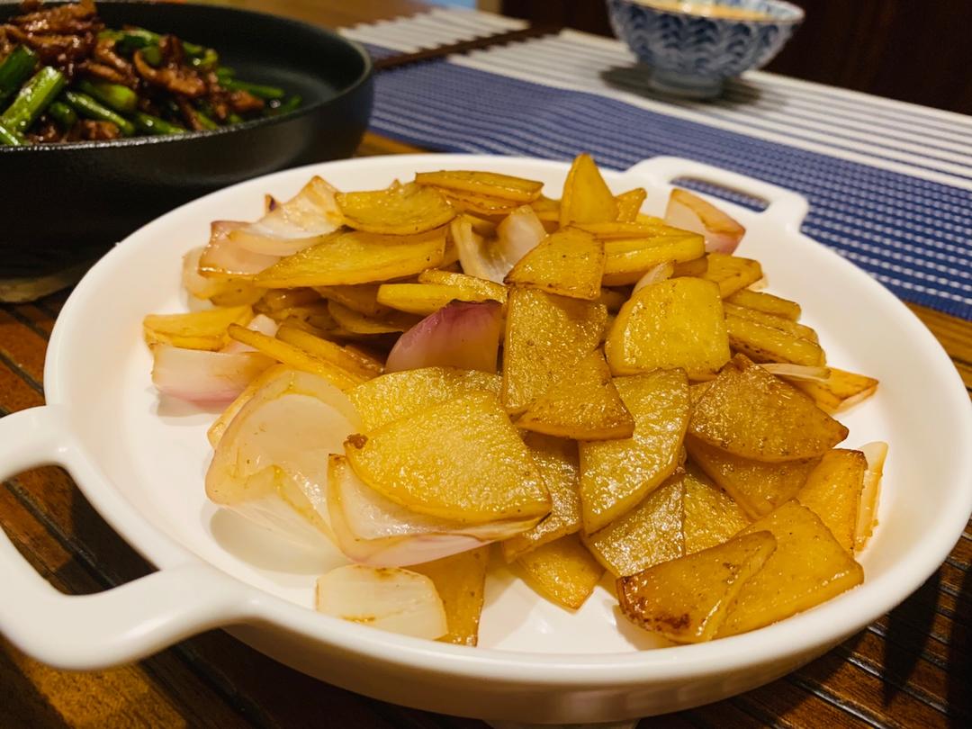 孜然洋葱土豆片