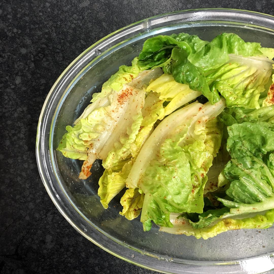 只有生菜的韩式生菜沙拉
