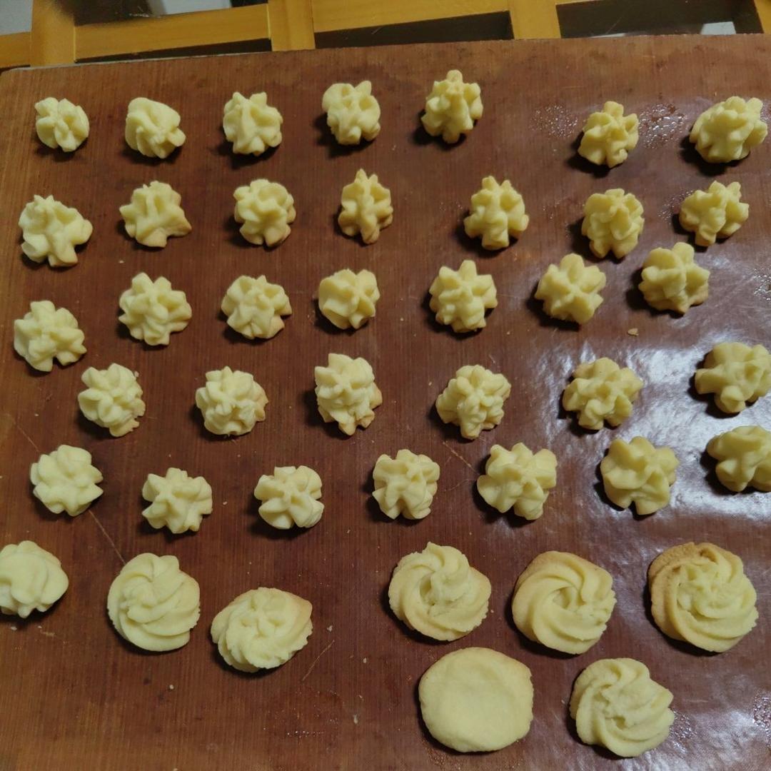 秒杀甜品店的黄油曲奇，做了你会爱上它～