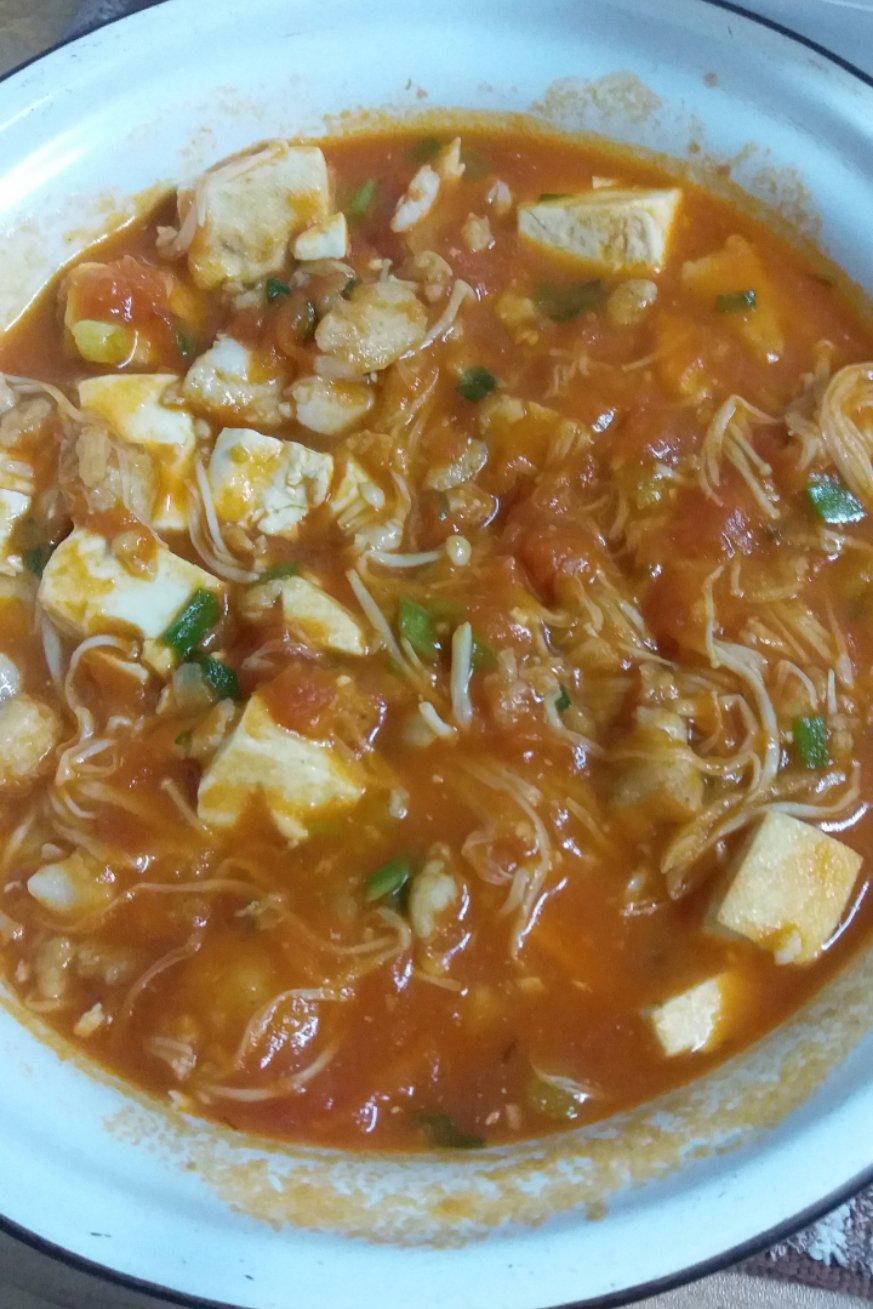 龙利鱼豆腐煲