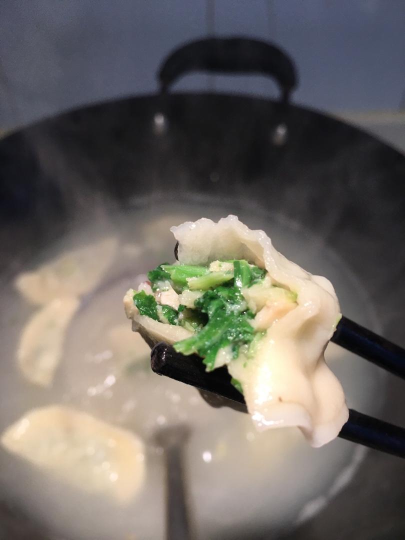 荠菜鲜肉饺子