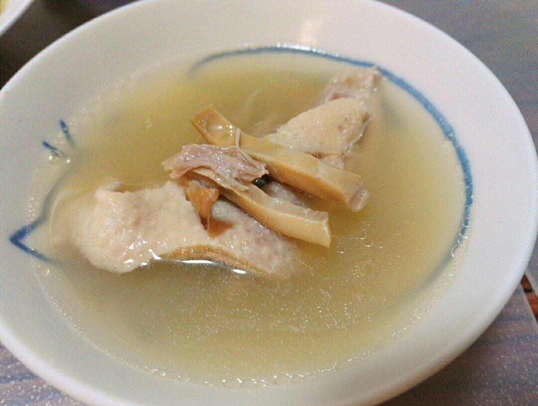 薄荷薄荷r3e2yq做的鱿鱼干鸭汤