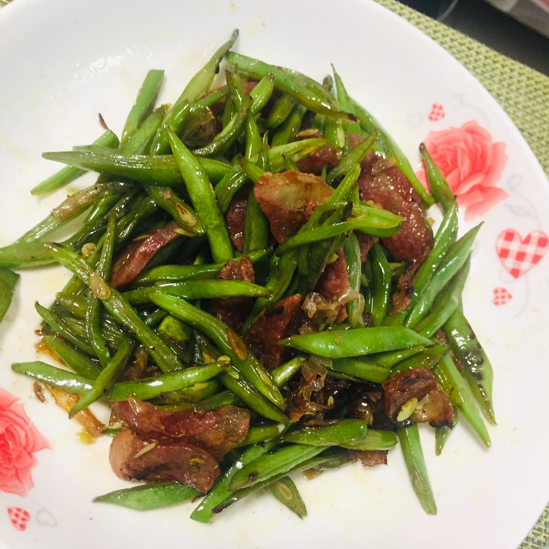扁豆丝炒香肠