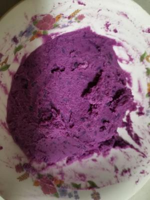无油健康紫薯泥的做法 步骤3