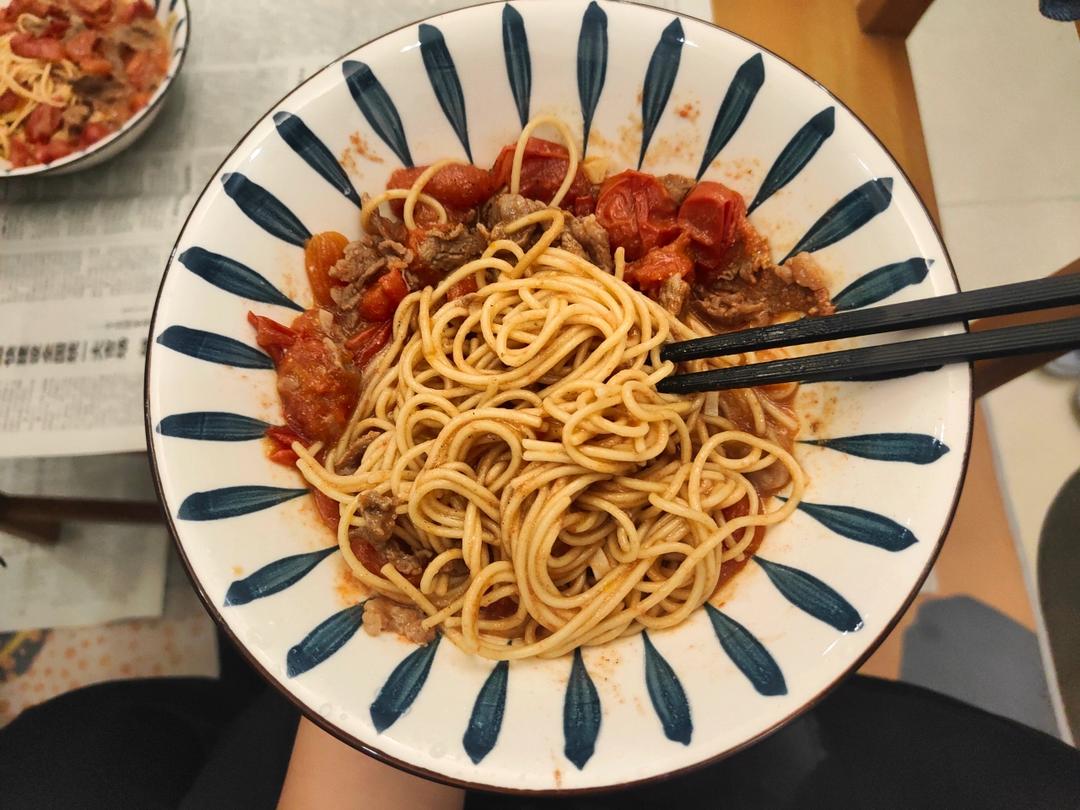 吞拿鱼番茄意面