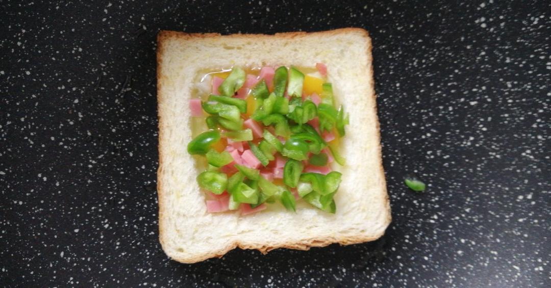 鸡蛋芝士烤吐司