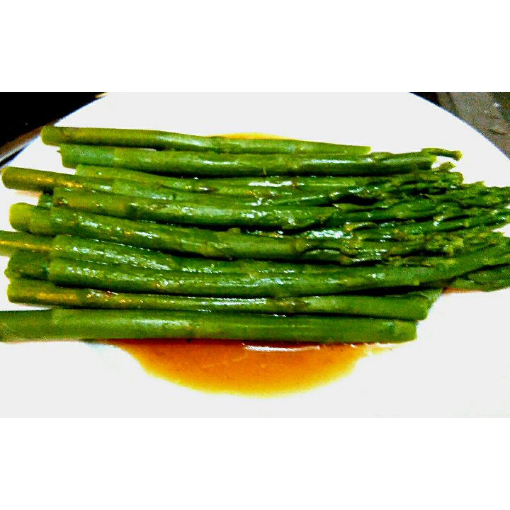 白灼芦笋