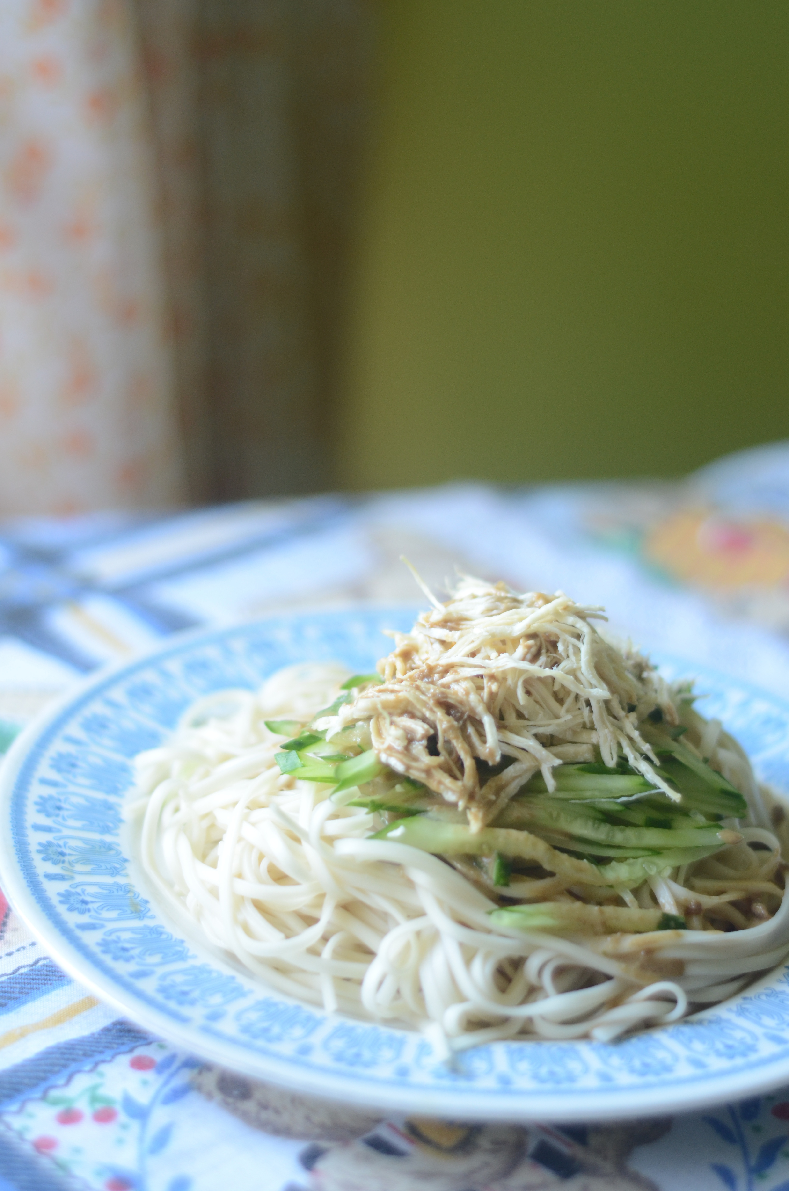 鸡丝凉面