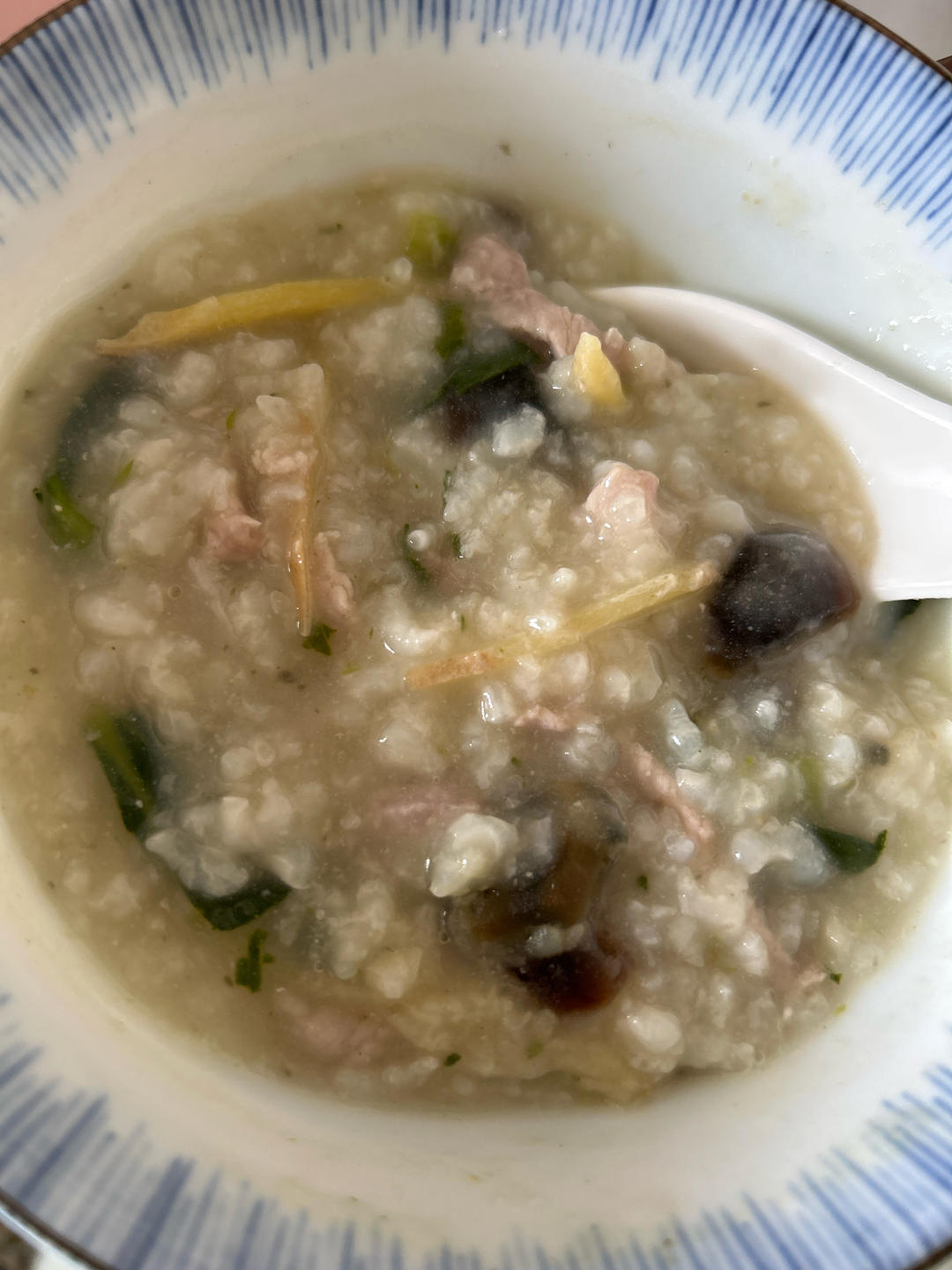 老火皮蛋瘦肉粥，老味道，家常做法