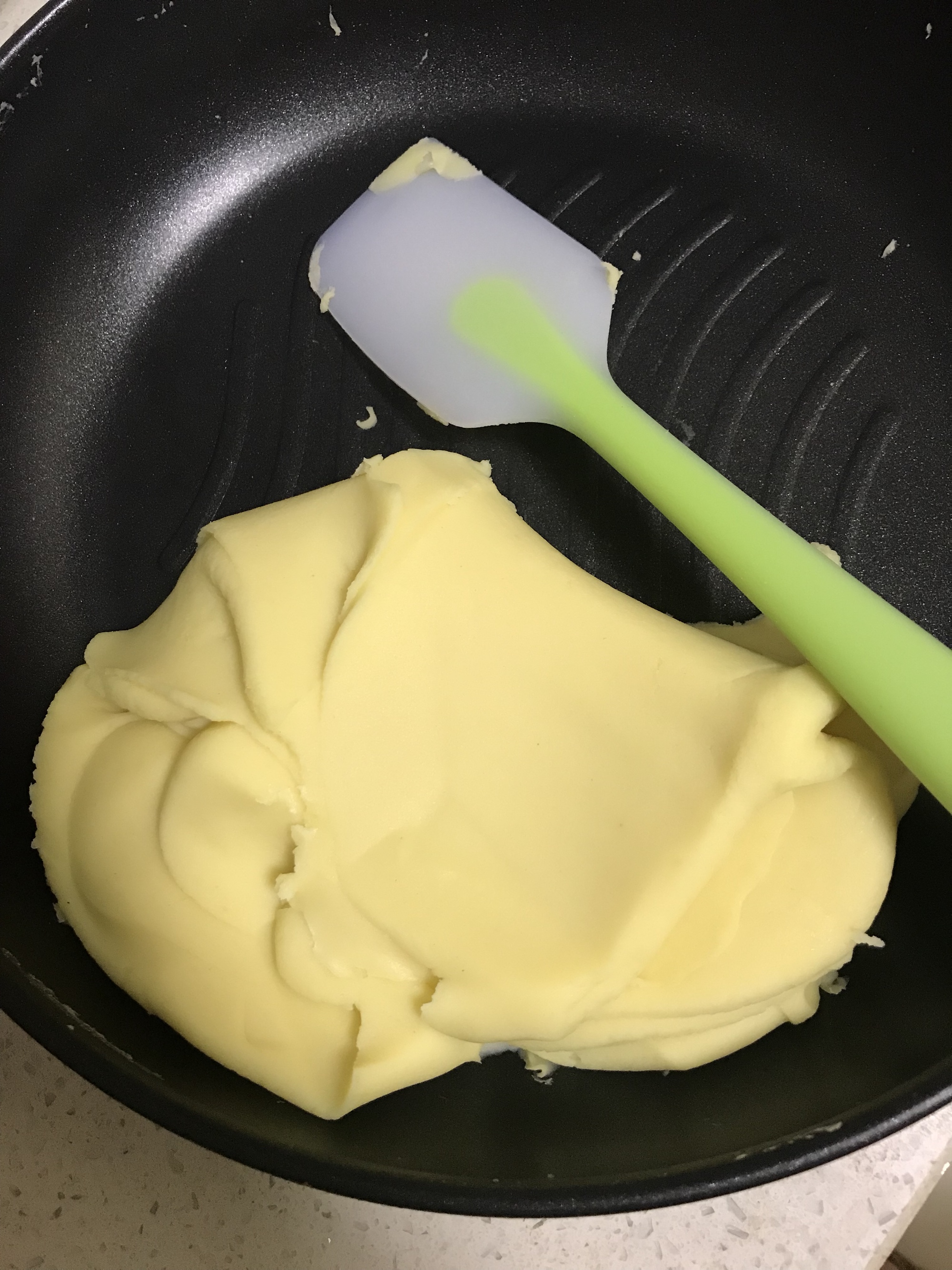 懒人版低脂木糖醇奶香绿豆糕（附绿豆省时省力的泡发方法和细腻度极佳的口感做法）的做法 步骤6