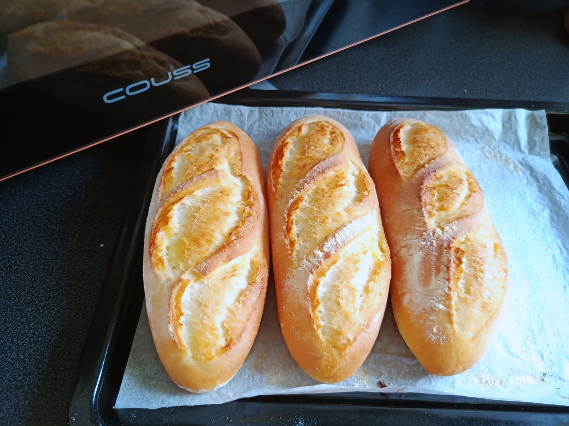 法式小面包 咸香 卡士couss  co -730s 蒸汽烤箱特约食谱
