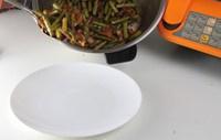 林志鹏自动烹饪锅烹制豆角肉片-捷赛私房菜的做法 步骤6