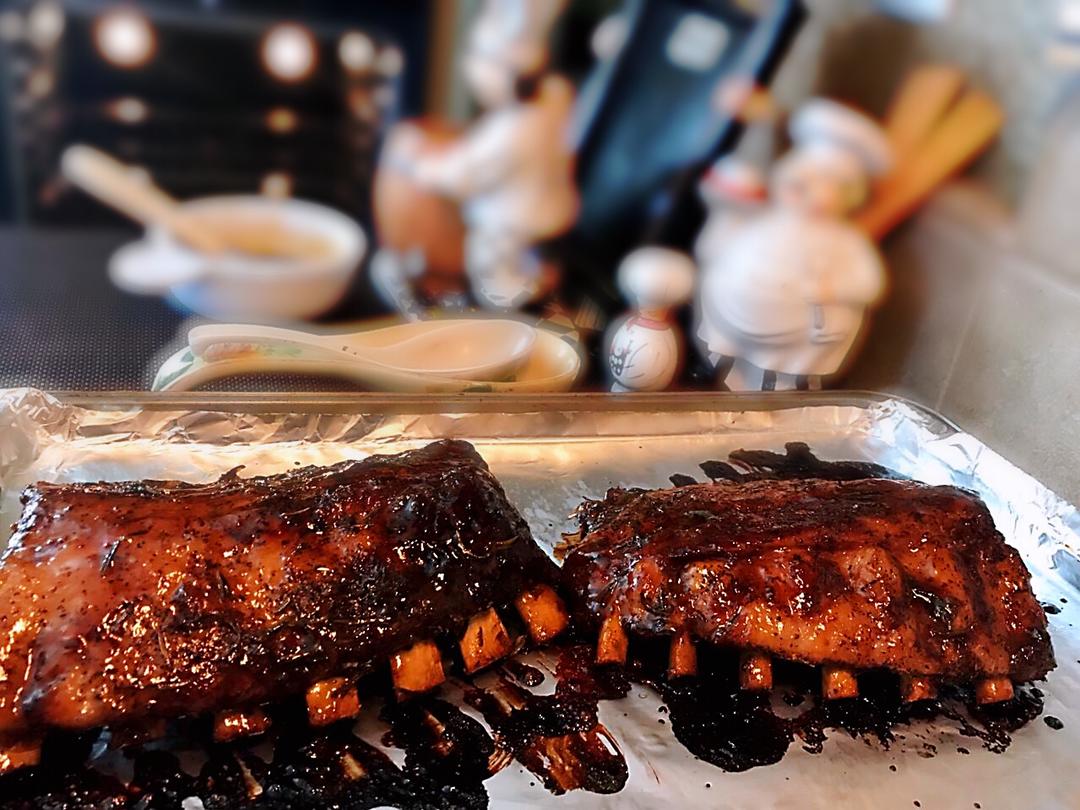 烤猪肋骨 BBQ Ribs