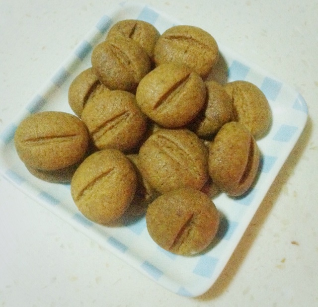 【咖啡豆豆饼干】简单的硬饼干