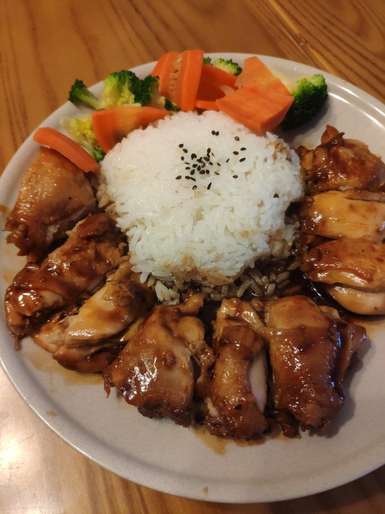 照烧鸡腿饭