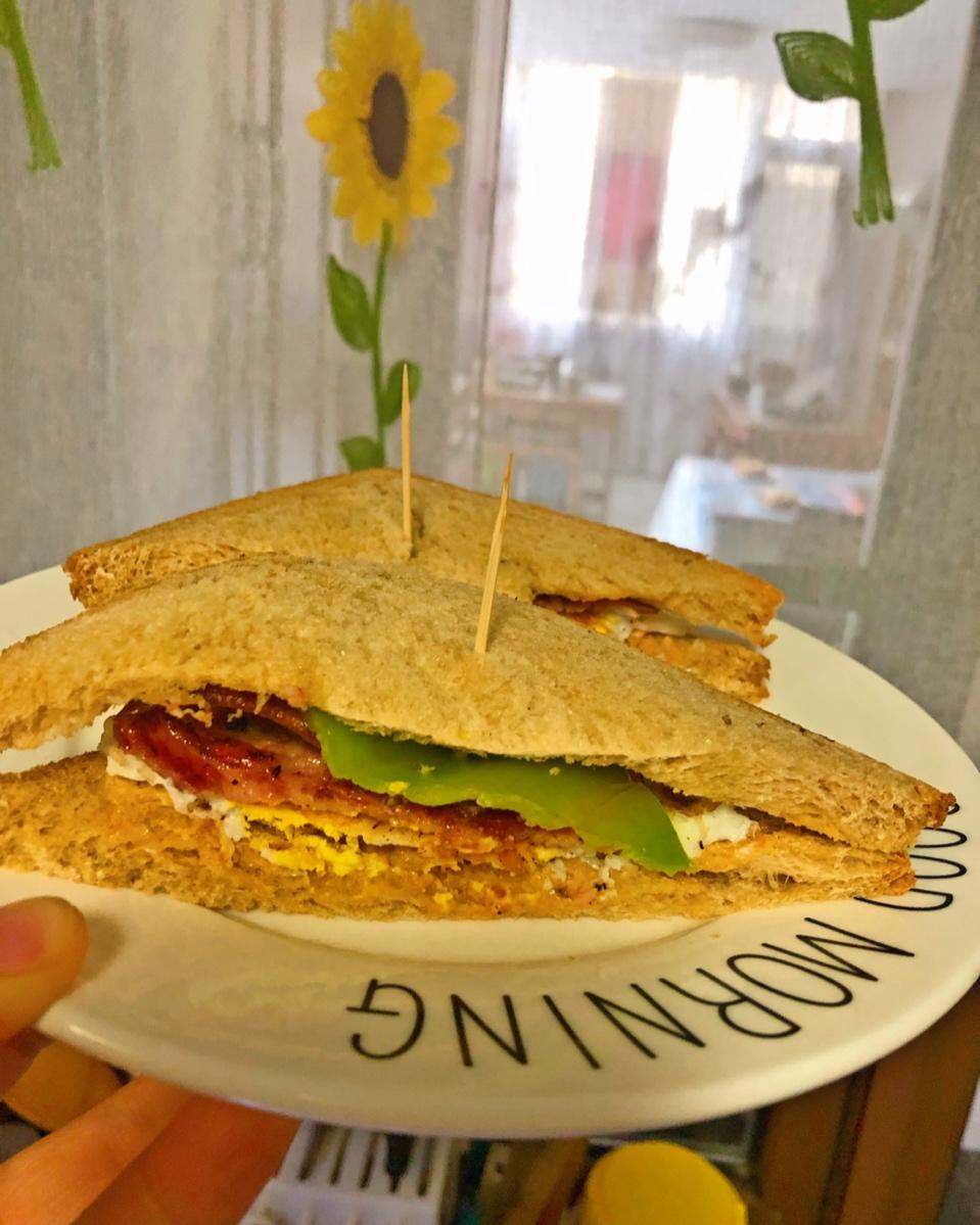 快捷营养早餐三明治