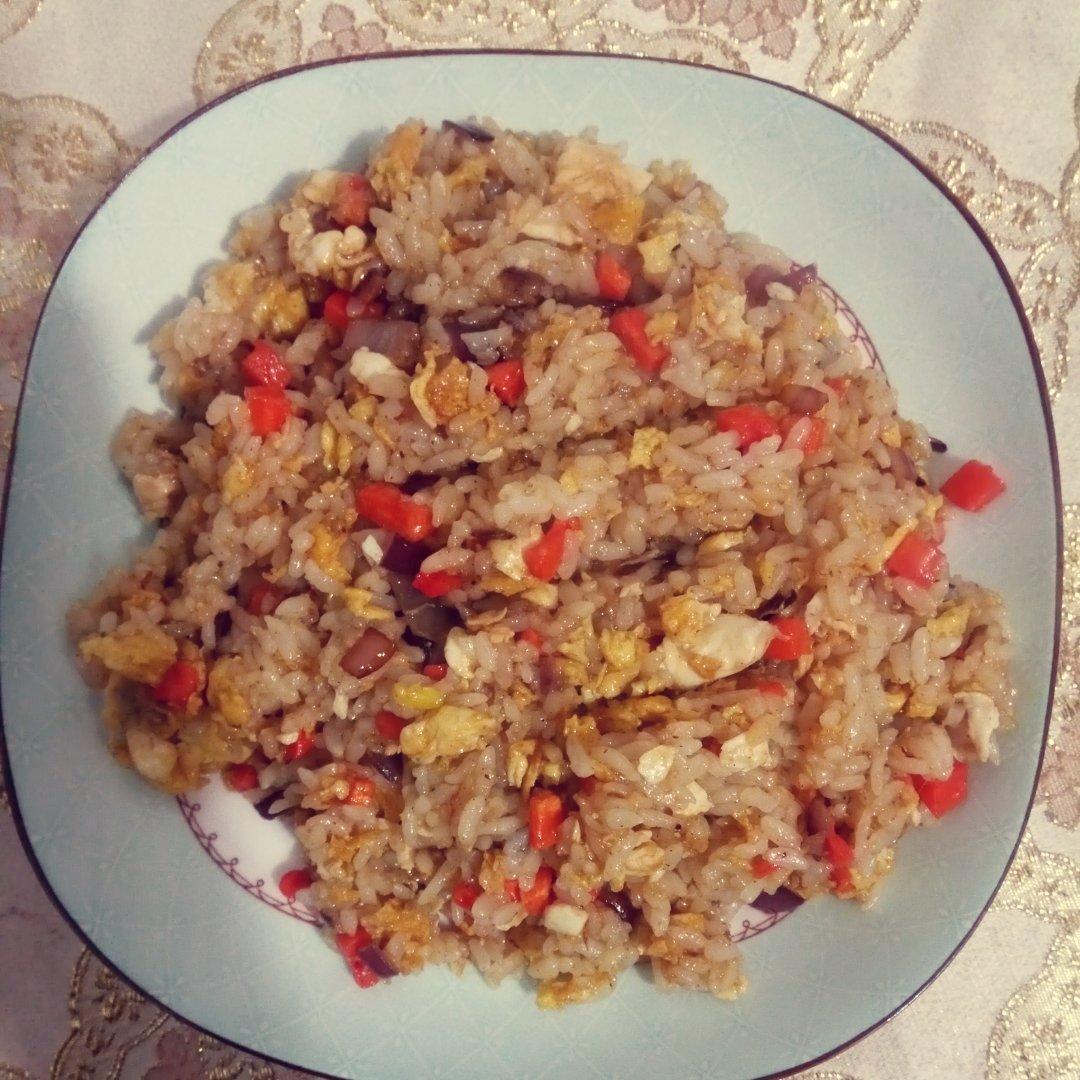 好吃到停不下来的酱油蛋炒饭
