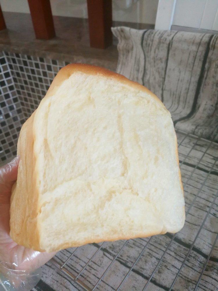 牛奶吐司