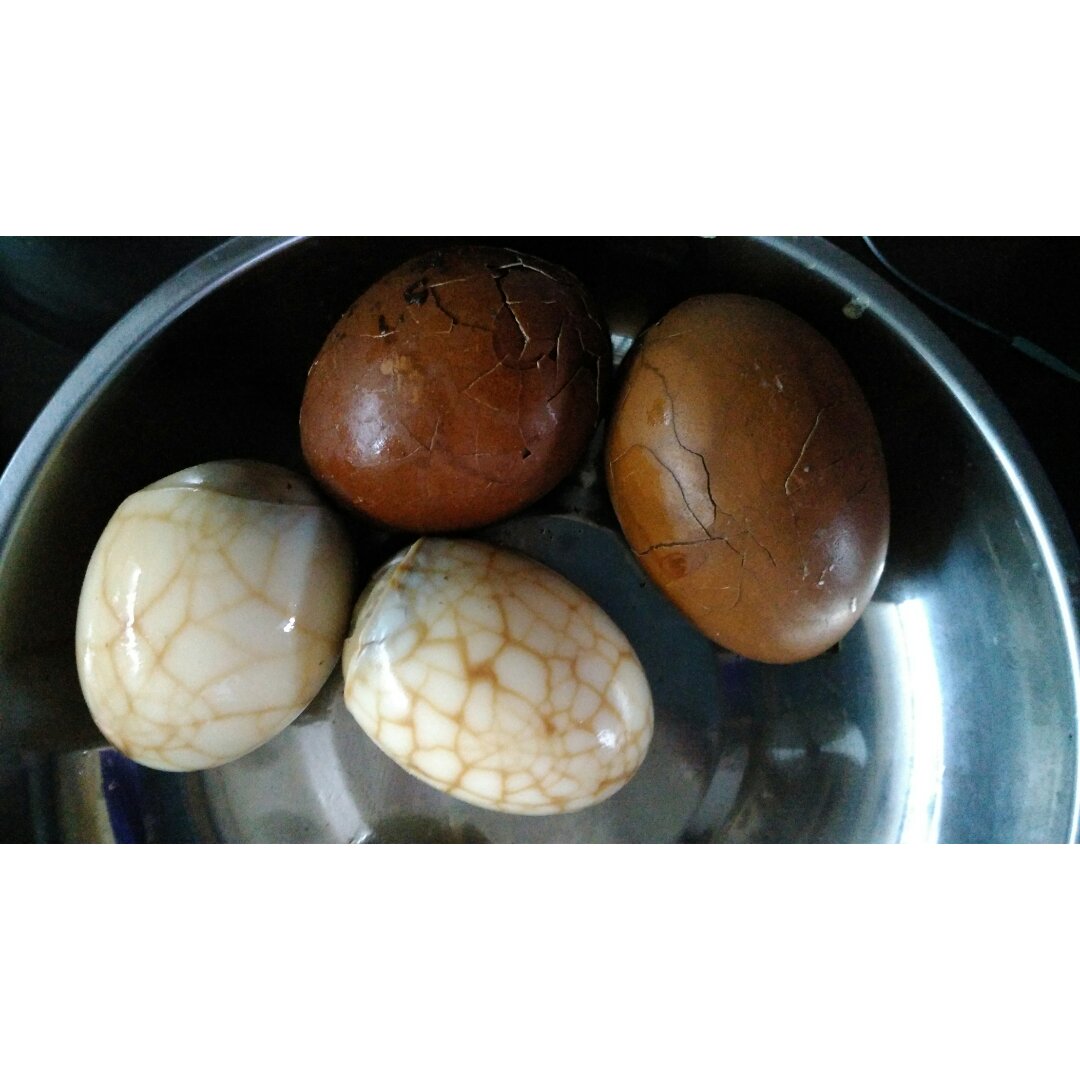 电饭煲煮五香茶叶蛋