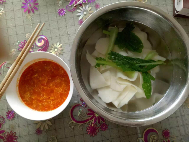 杨凌蘸水面裤带面