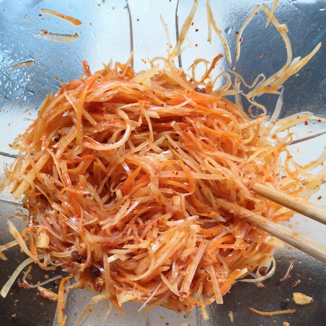 凉拌酸辣土豆丝