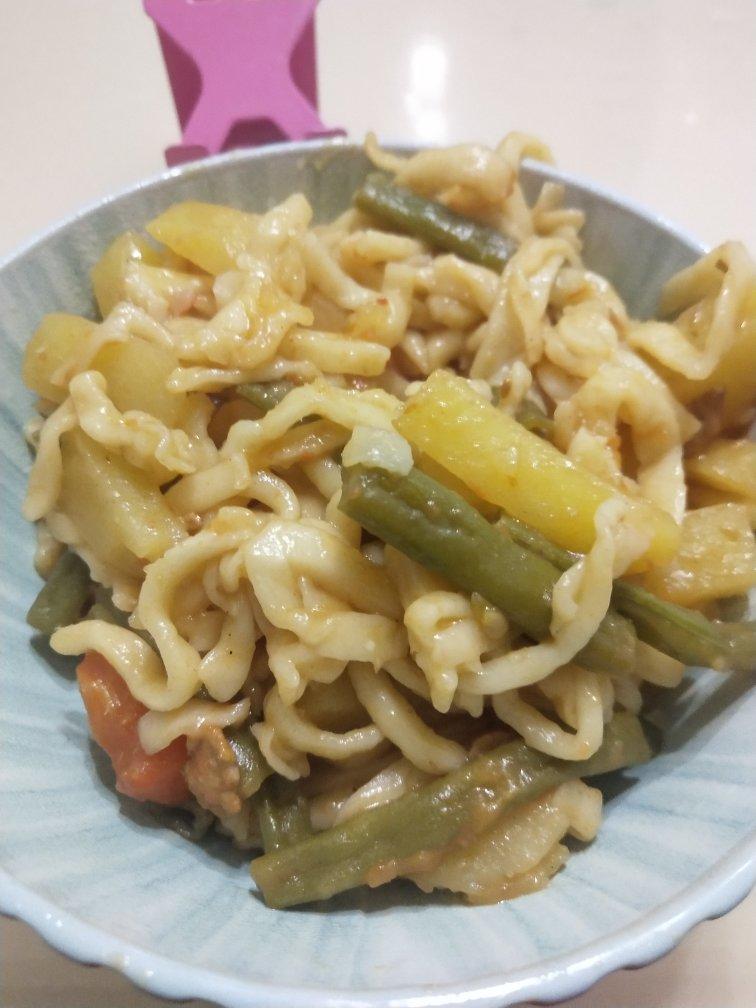 豆角焖面