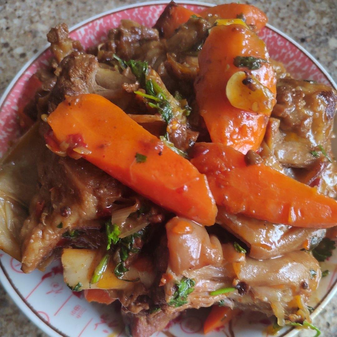 红烧羊腿肉