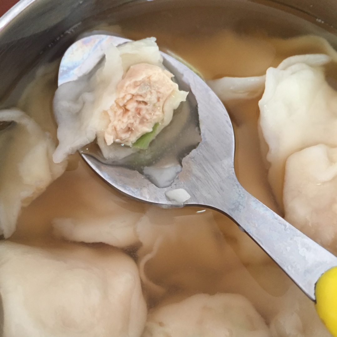 三鲜馄饨 Huntun