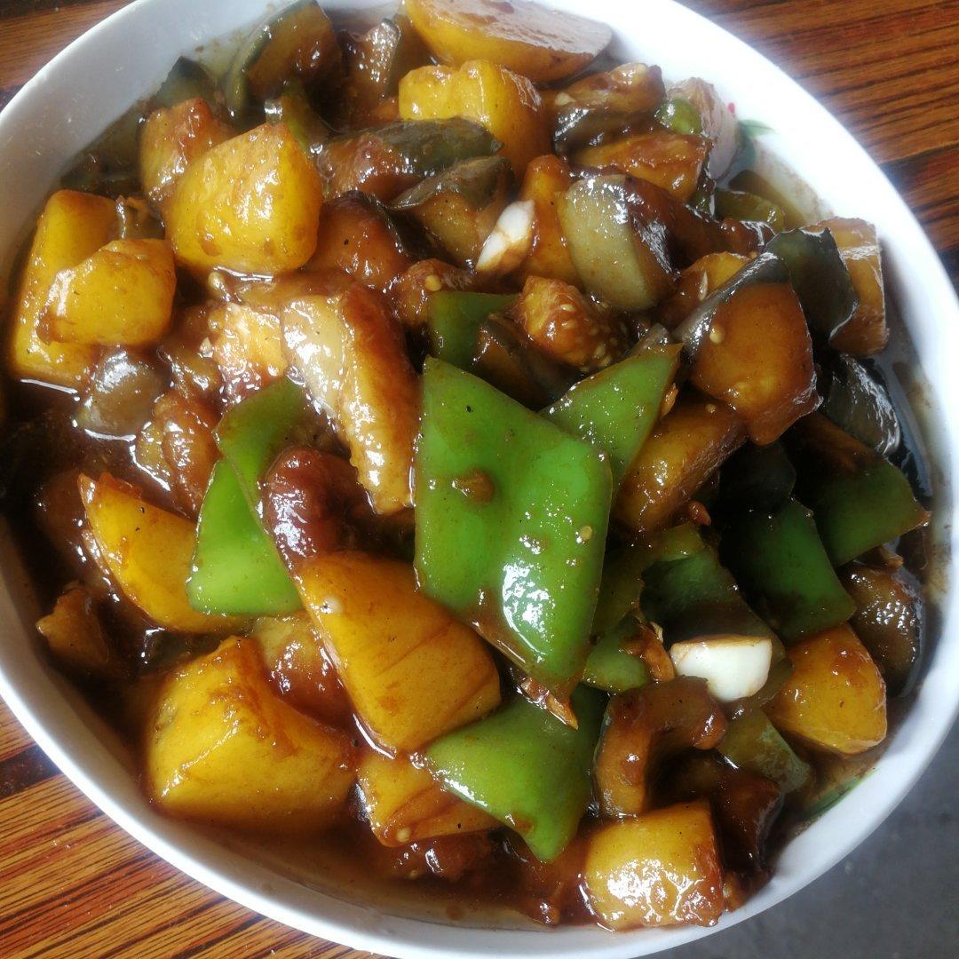 超级下饭的地三鲜