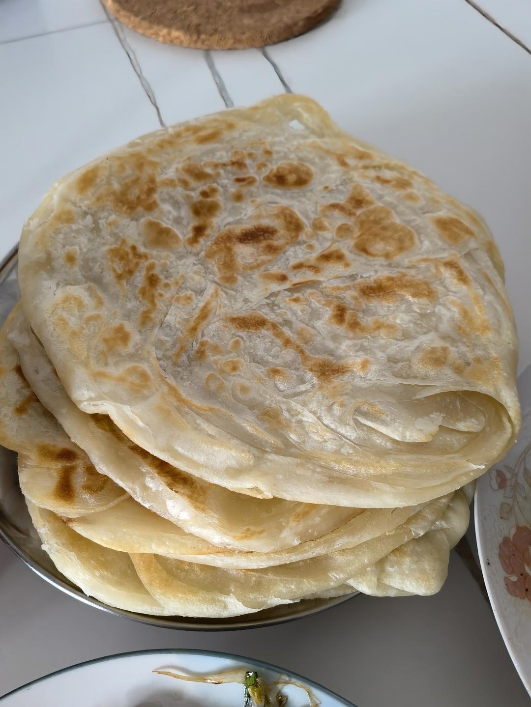 吃不够的家常油饼 柔软层多凉了也不硬 烙饼硬的一定要收藏 附细节视频详解