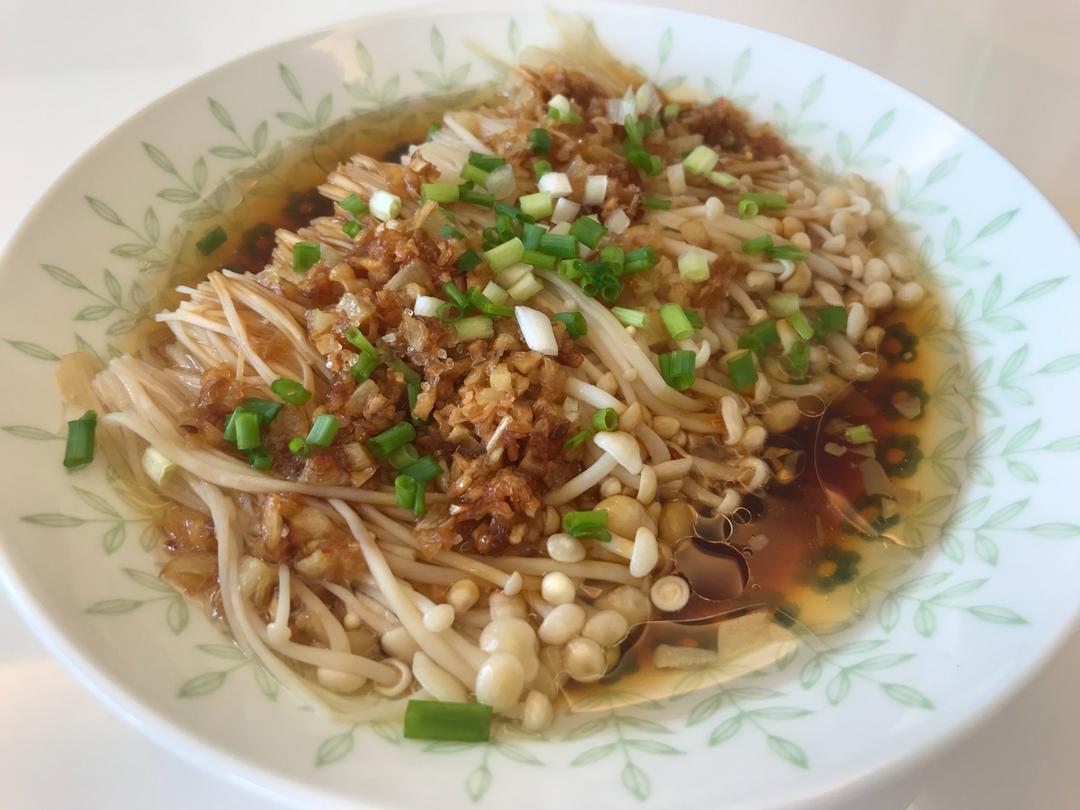 蒜蓉蒸金针菇