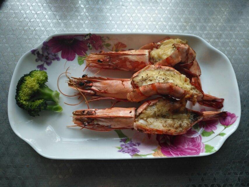芝士沙拉酱焗大虾